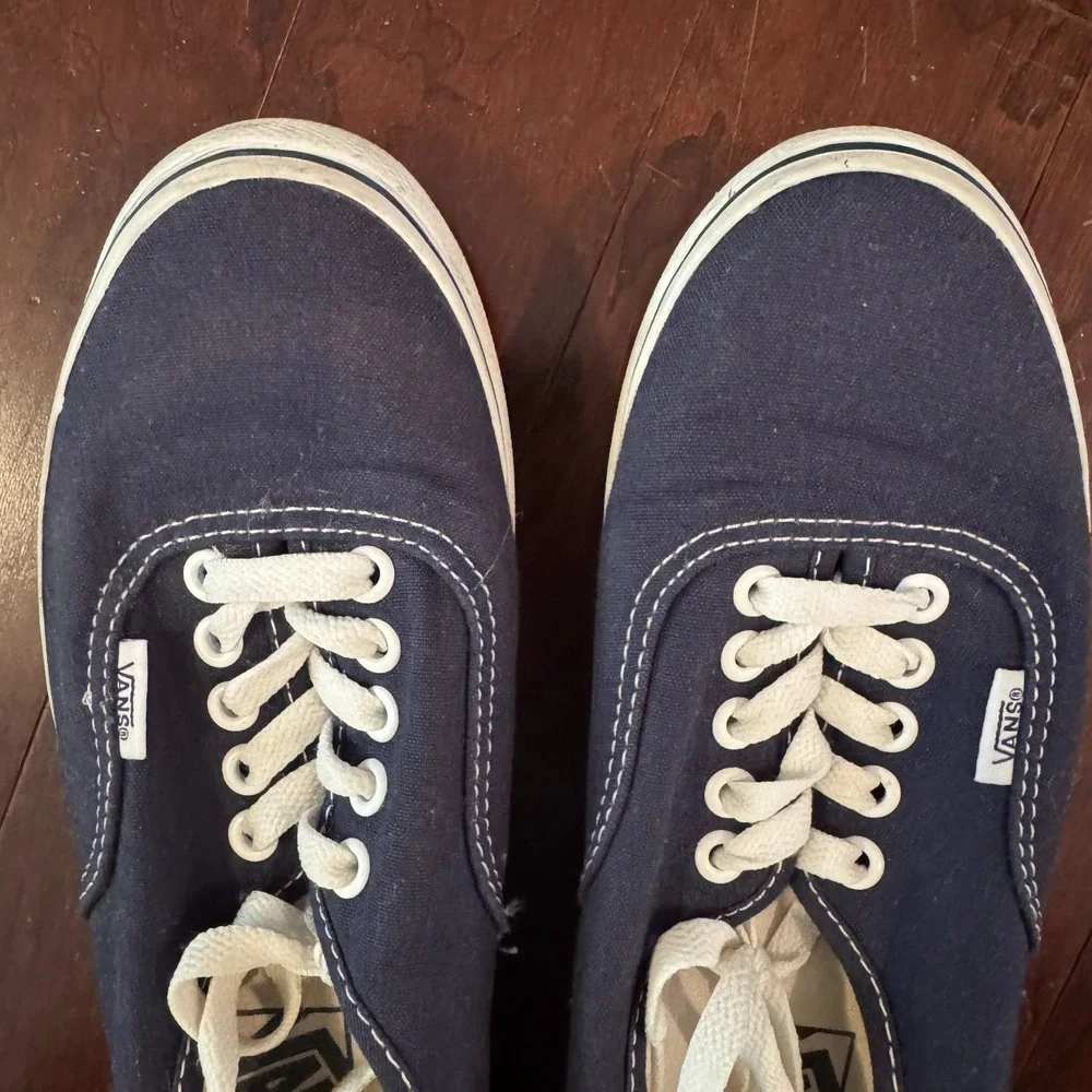 VANS Authentic Navy Blue Canvas Lace Up Low Top Sneakers Shows Womens 8 Mens 6.5